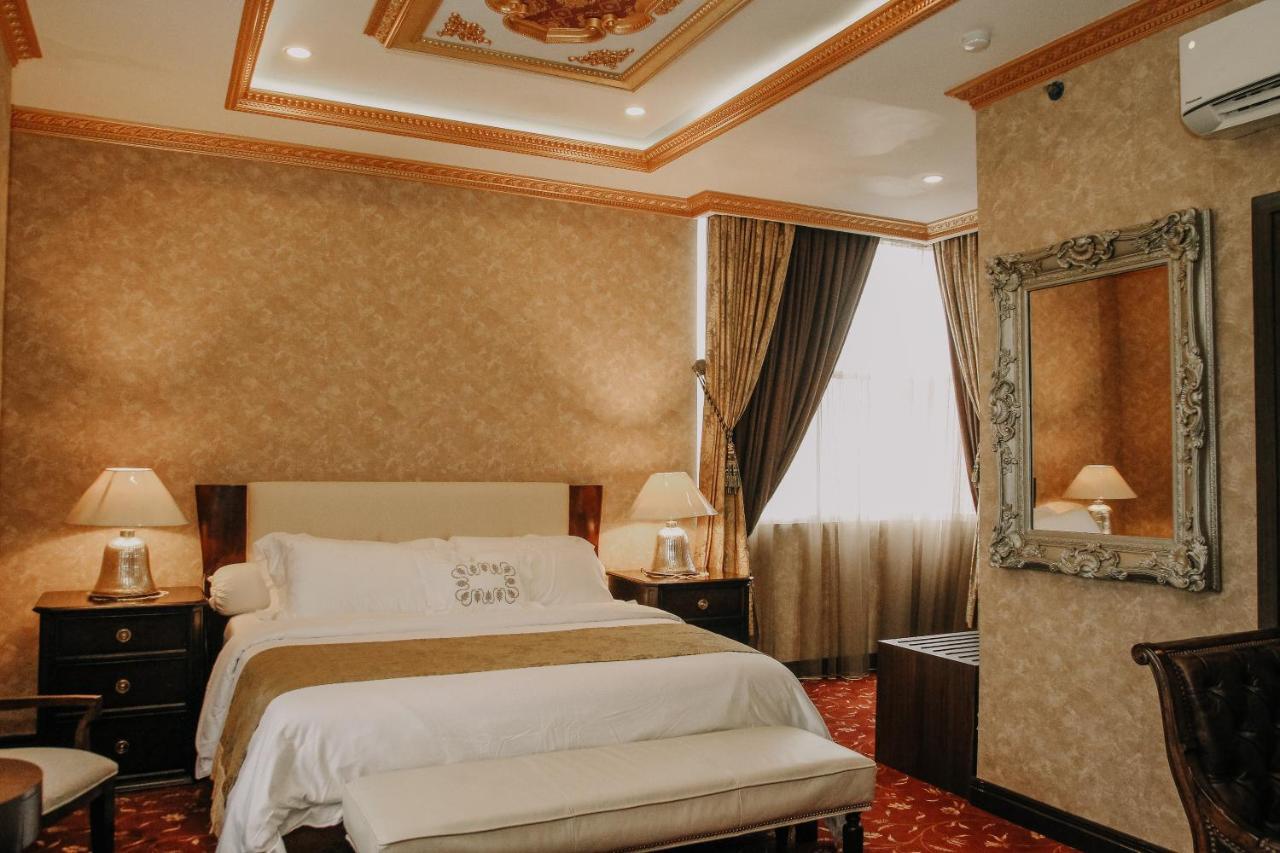 Hotel Grand Q Gorontalo Zewnętrze zdjęcie