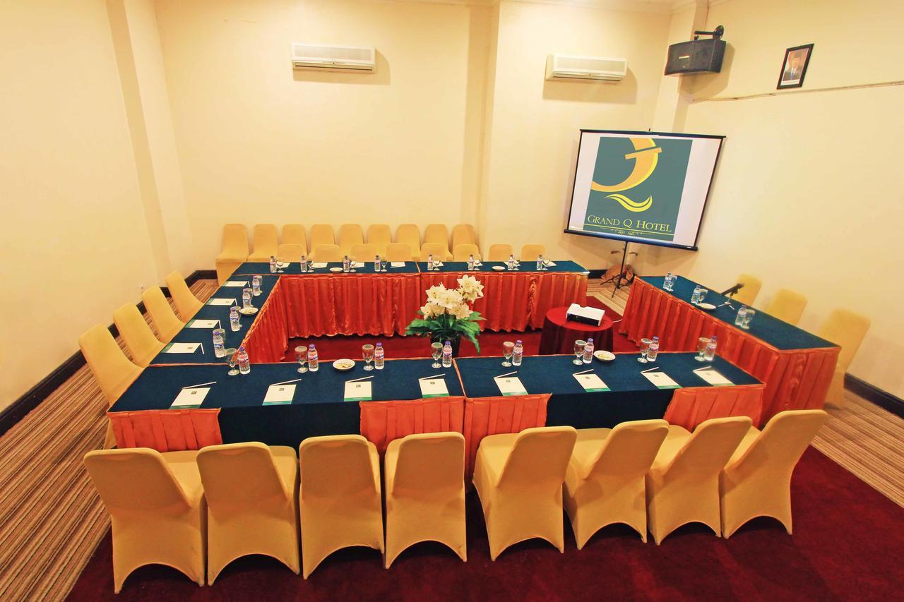 Hotel Grand Q Gorontalo Zewnętrze zdjęcie