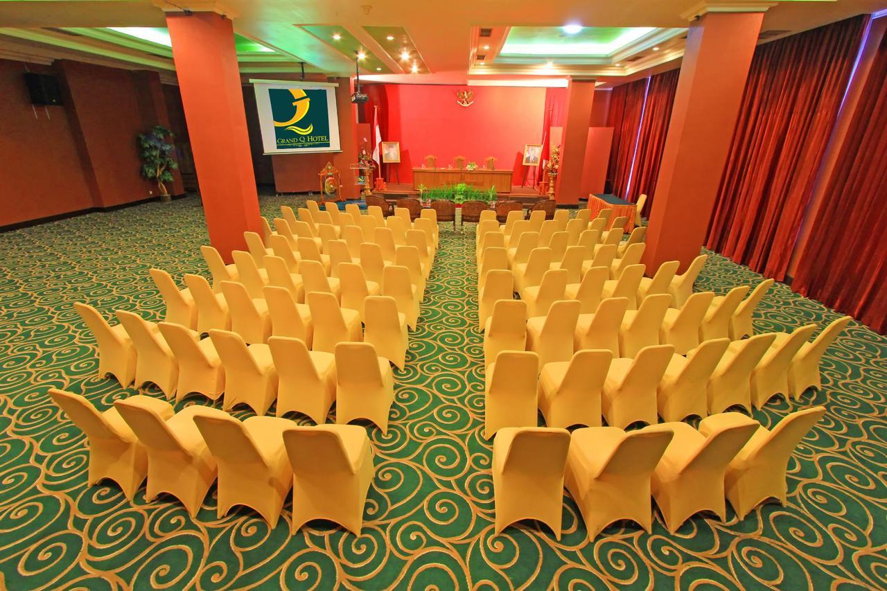 Hotel Grand Q Gorontalo Zewnętrze zdjęcie